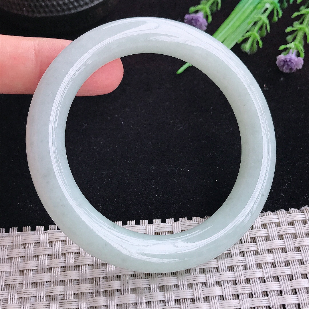 实拍A货翡翠55/10.2/10.3老坑秀气晴底圆条手镯平安镯百搭