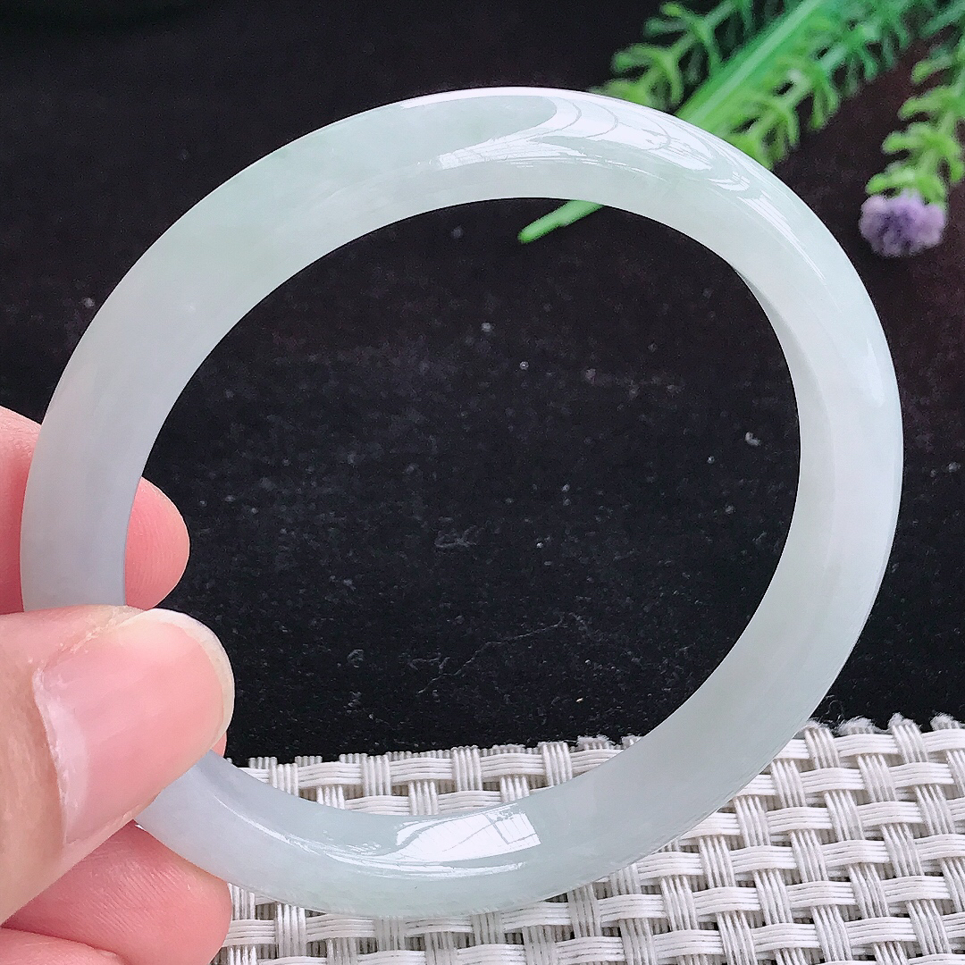 实拍A货翡翠56.5/9/7.5老坑冰润起胶晴底手镯宽边玉镯平安镯百搭