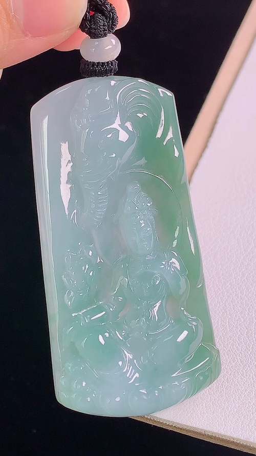 冰黄普贤菩萨，无裂，尺寸:61.4-30.4-9.3mm