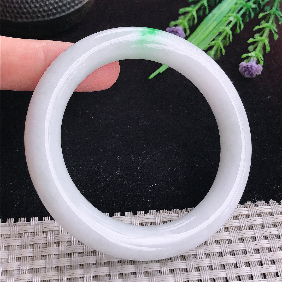 实拍A货翡翠56/10.9/10.7老坑精美白底青圆条手镯平安镯百搭
