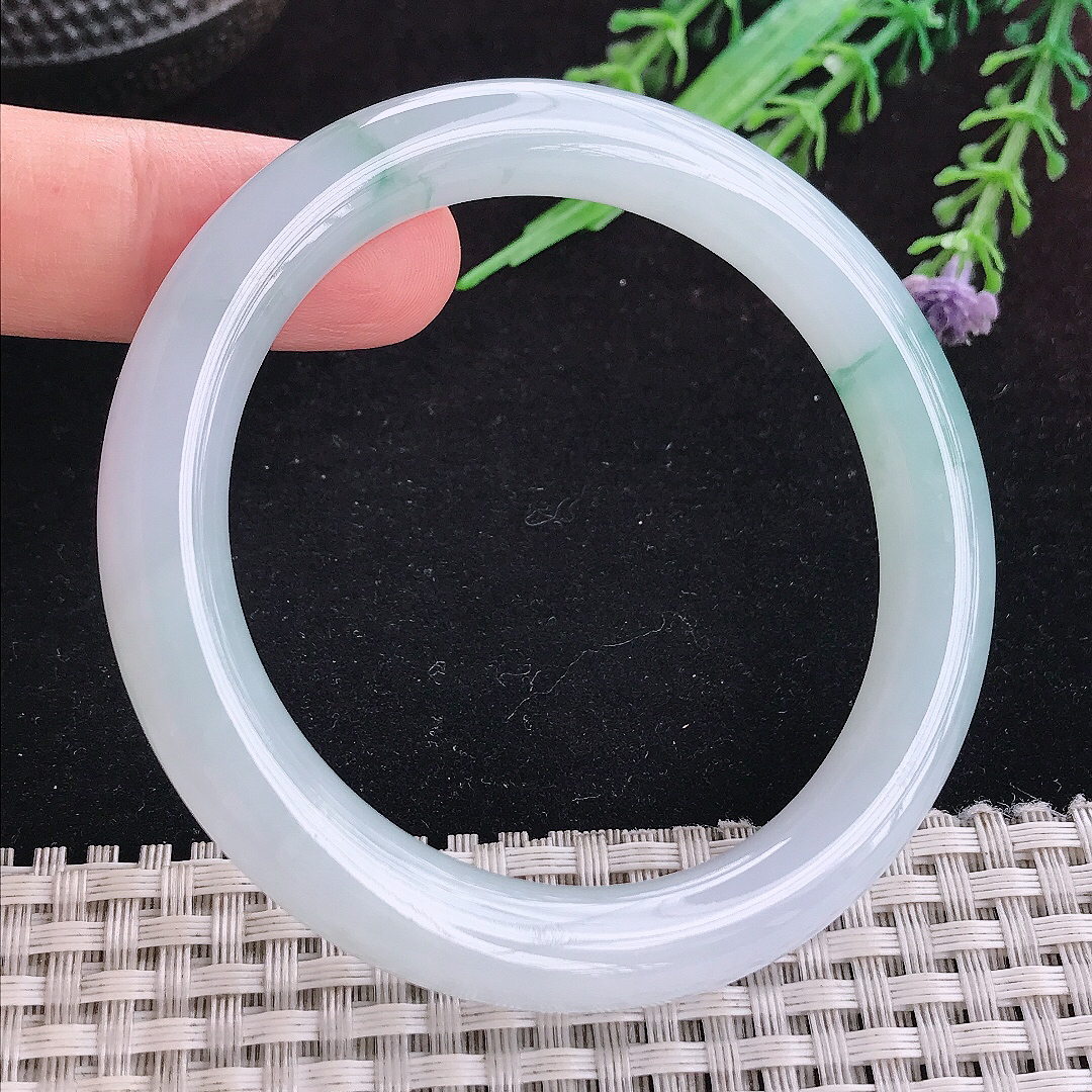 实拍A货翡翠54.5/9/9.2老坑冰胶果冻冰飘花圆条手镯平安镯百搭