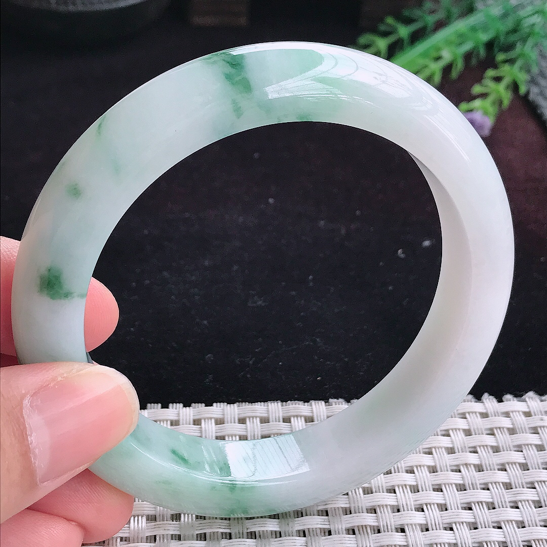 实拍A货翡翠60/12.7/9.6老坑冰润飘花手镯宽边玉镯平安镯百搭
