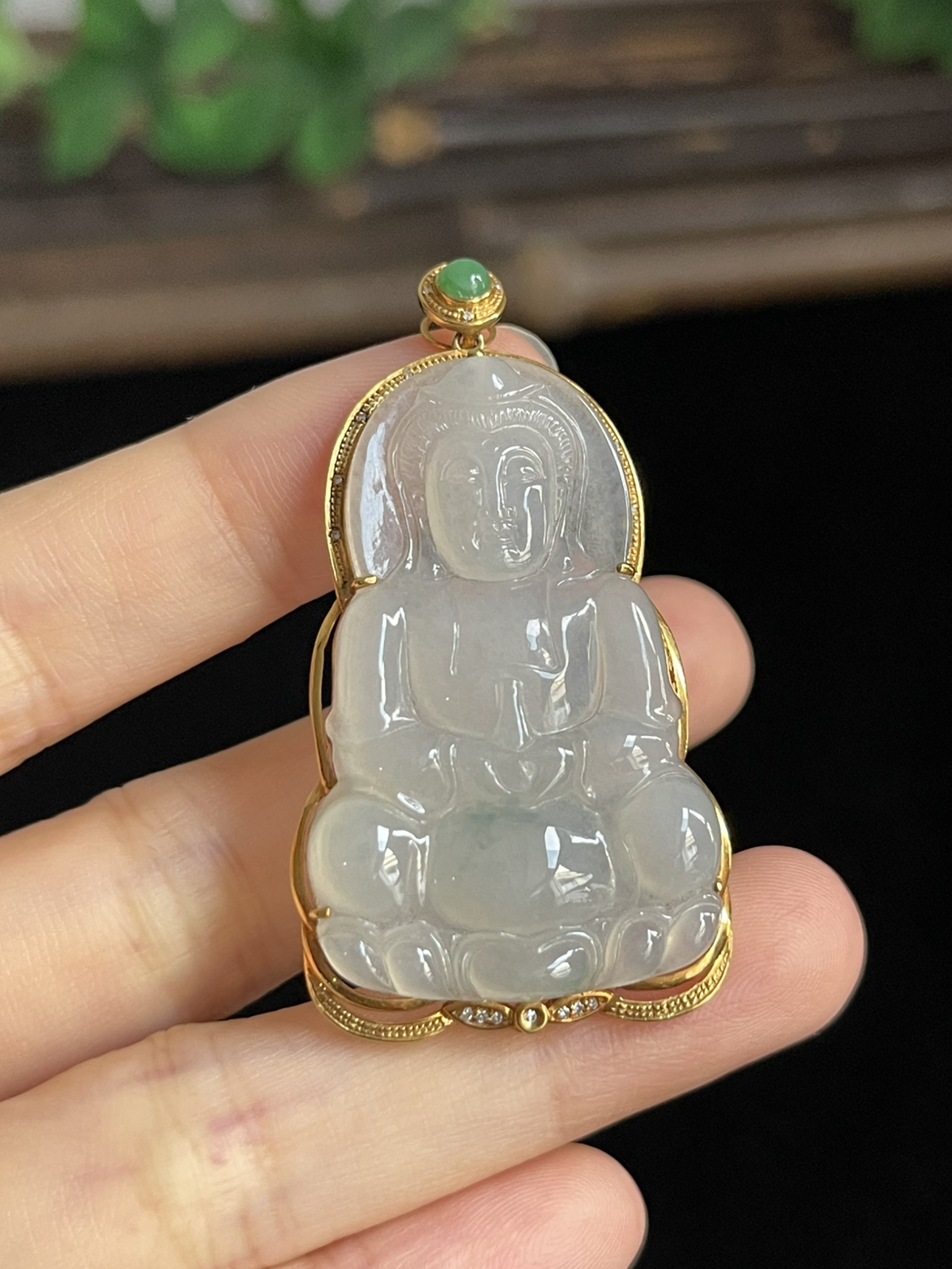 翡翠吊坠，印记：G18K,伴钻石