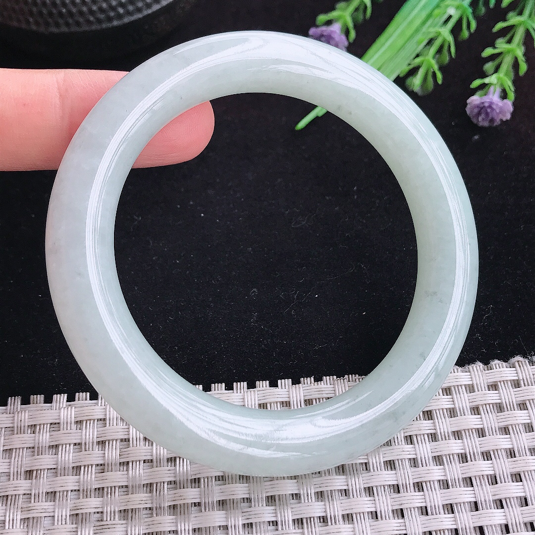 实拍A货翡翠55/10.2/10.3老坑秀气晴底圆条手镯平安镯百搭
