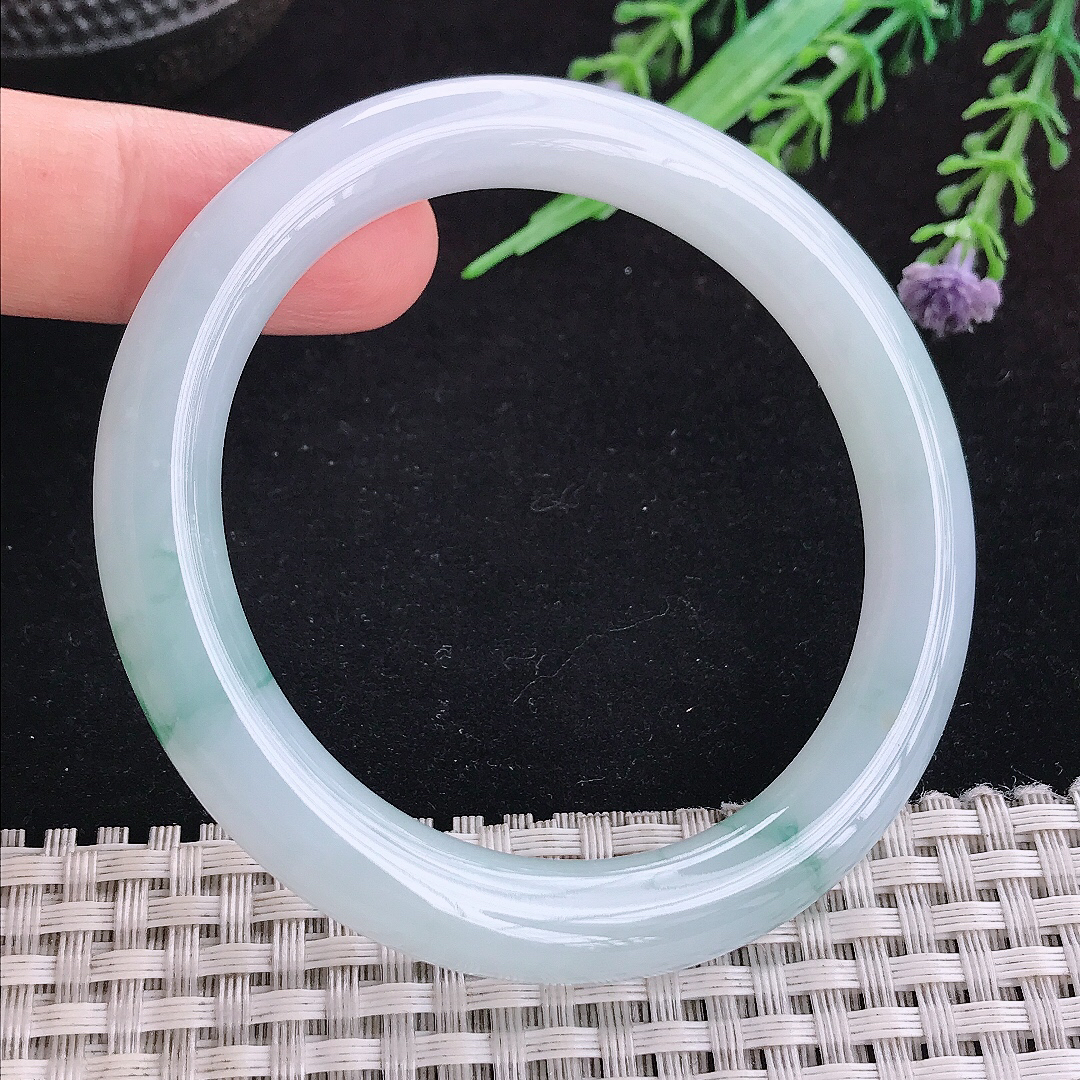 实拍A货翡翠54.5/9/9.2老坑冰胶果冻冰飘花圆条手镯平安镯百搭