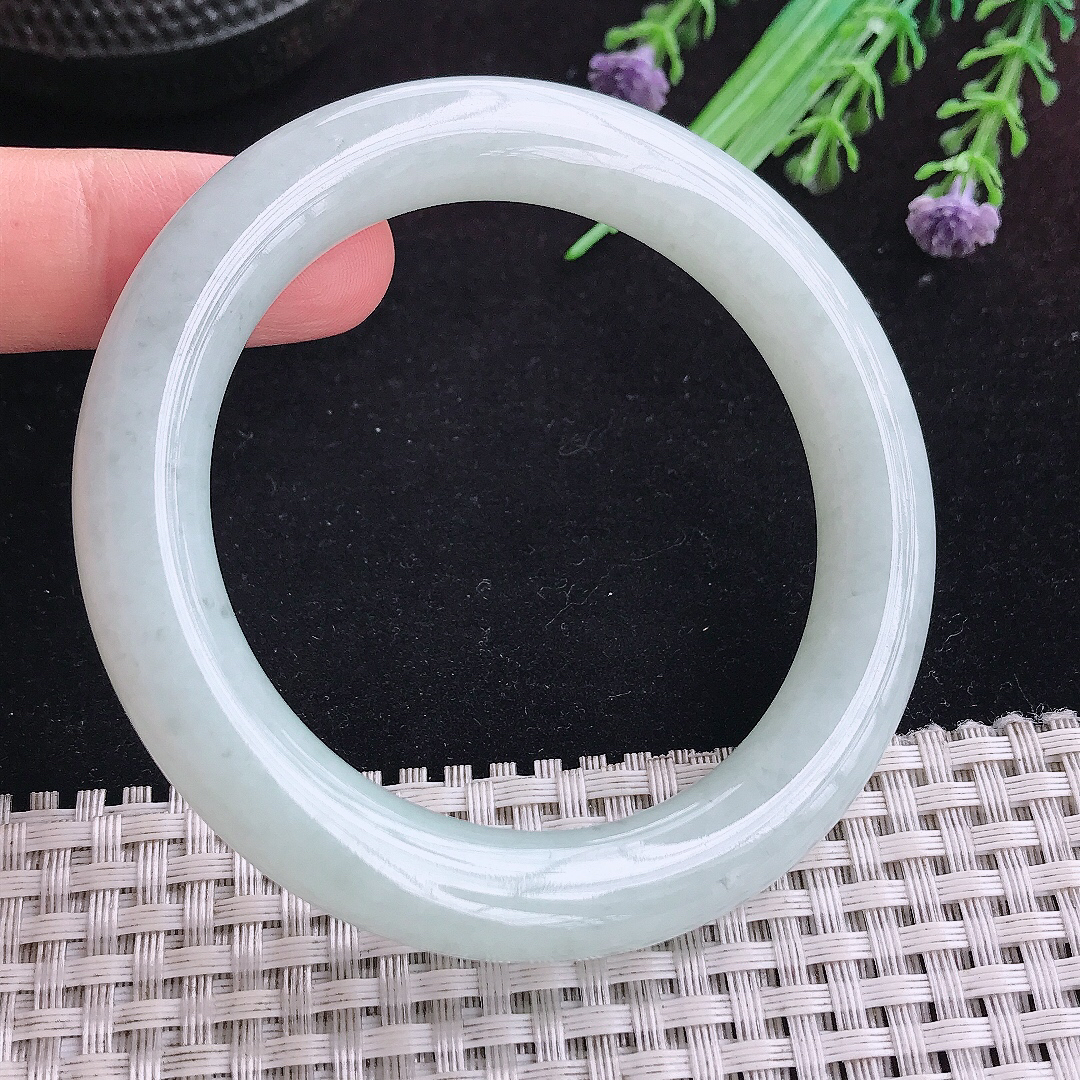 实拍A货翡翠55/10.2/10.3老坑秀气晴底圆条手镯平安镯百搭