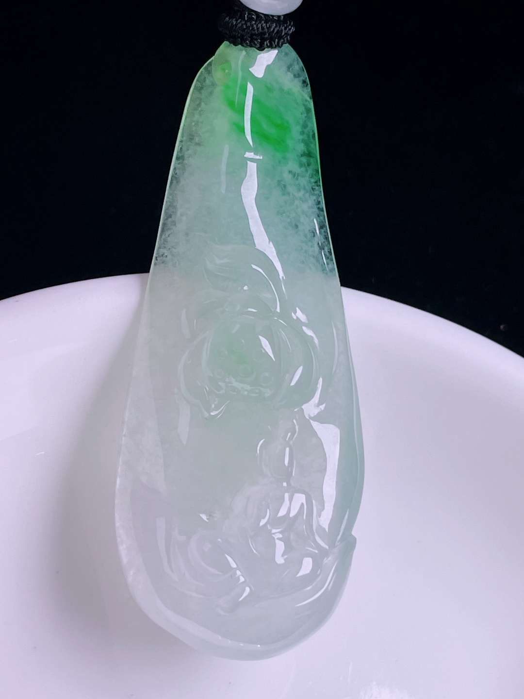 冰绿悟道，老种起光，细底通透，尺寸：52.9/21.5/9.6mm0806