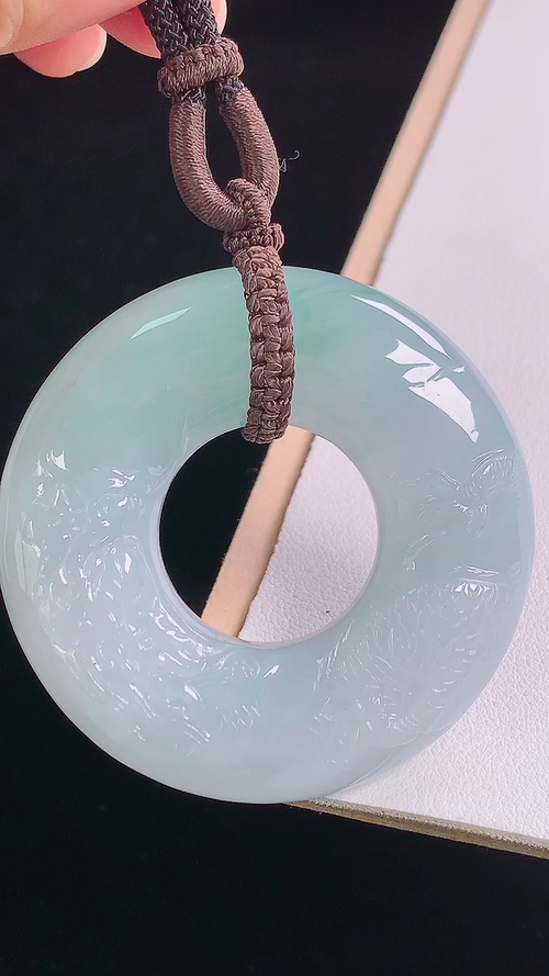 ️冰飘花平安扣，无裂，尺寸:53.9-12.4mm