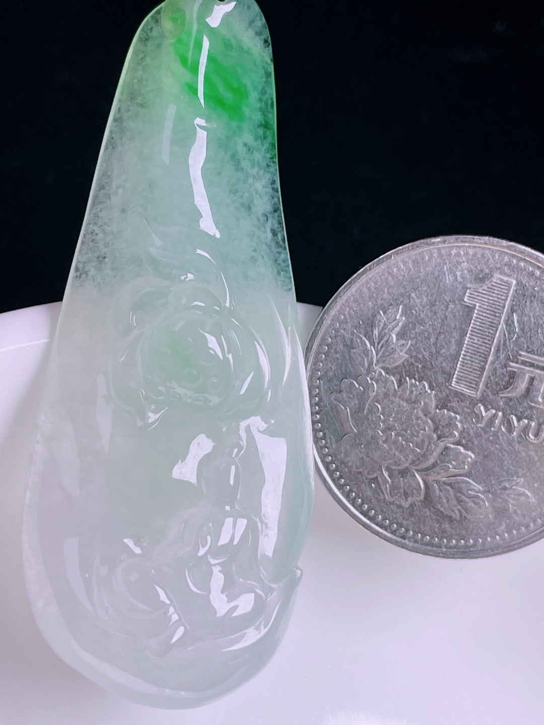 冰绿悟道，老种起光，细底通透，尺寸：52.9/21.5/9.6mm0806