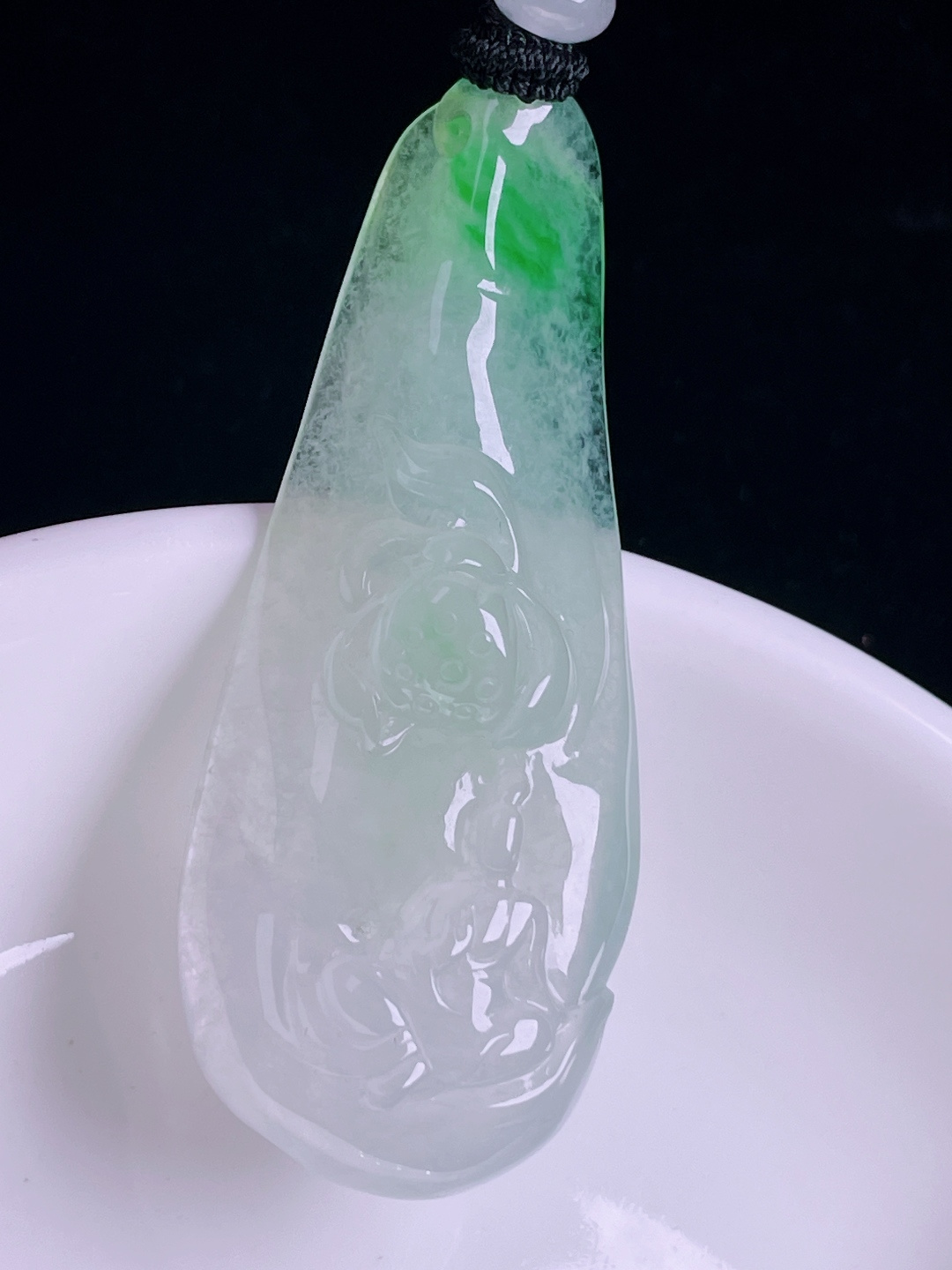 冰绿悟道，老种起光，细底通透，尺寸：52.9/21.5/9.6mm0806