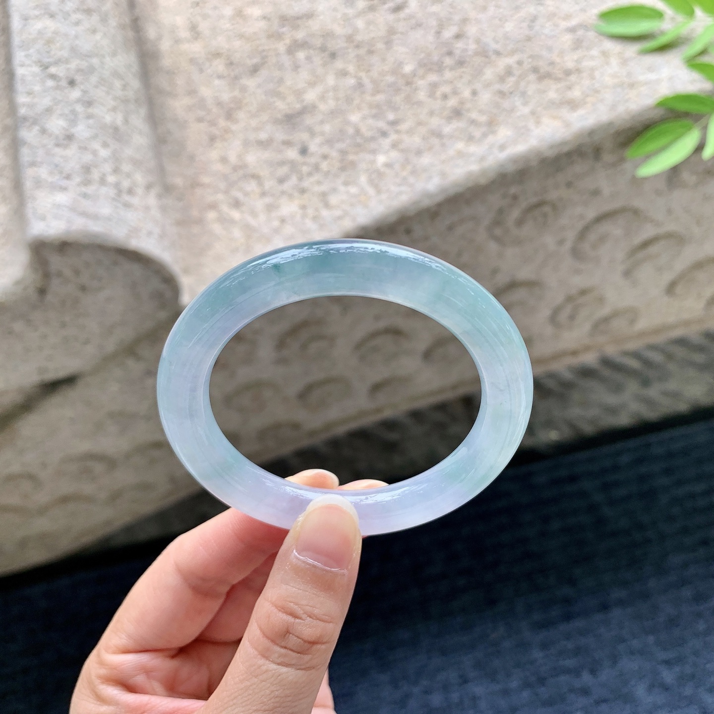 圆条50 51，圈口51.2/9.3/9，编码C5080665，糯冰紫罗兰，水润，种老，细腻，有纹线