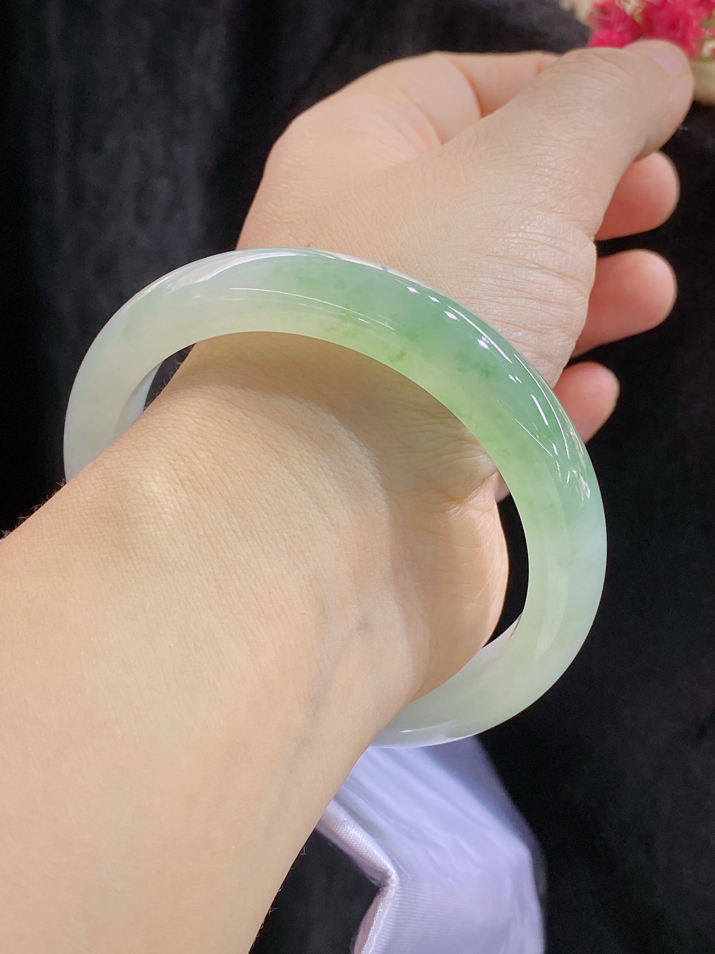 【冰晴绿】正圈手镯，冰润起胶，胶感满满，无裂，尺寸57/11/8，B96-807