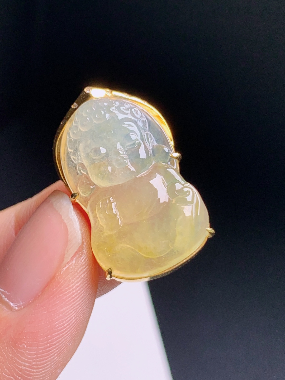 ️ 黄翡宝宝佛吊坠，冰润通透，神态祥和，福气满满