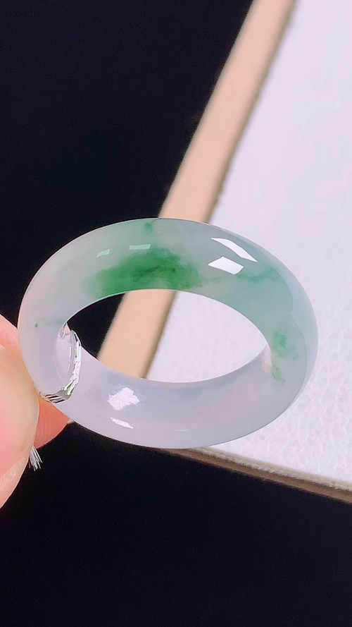 冰飘花指环，无裂，尺寸:圈口12/16.4-6.1-3.6mm