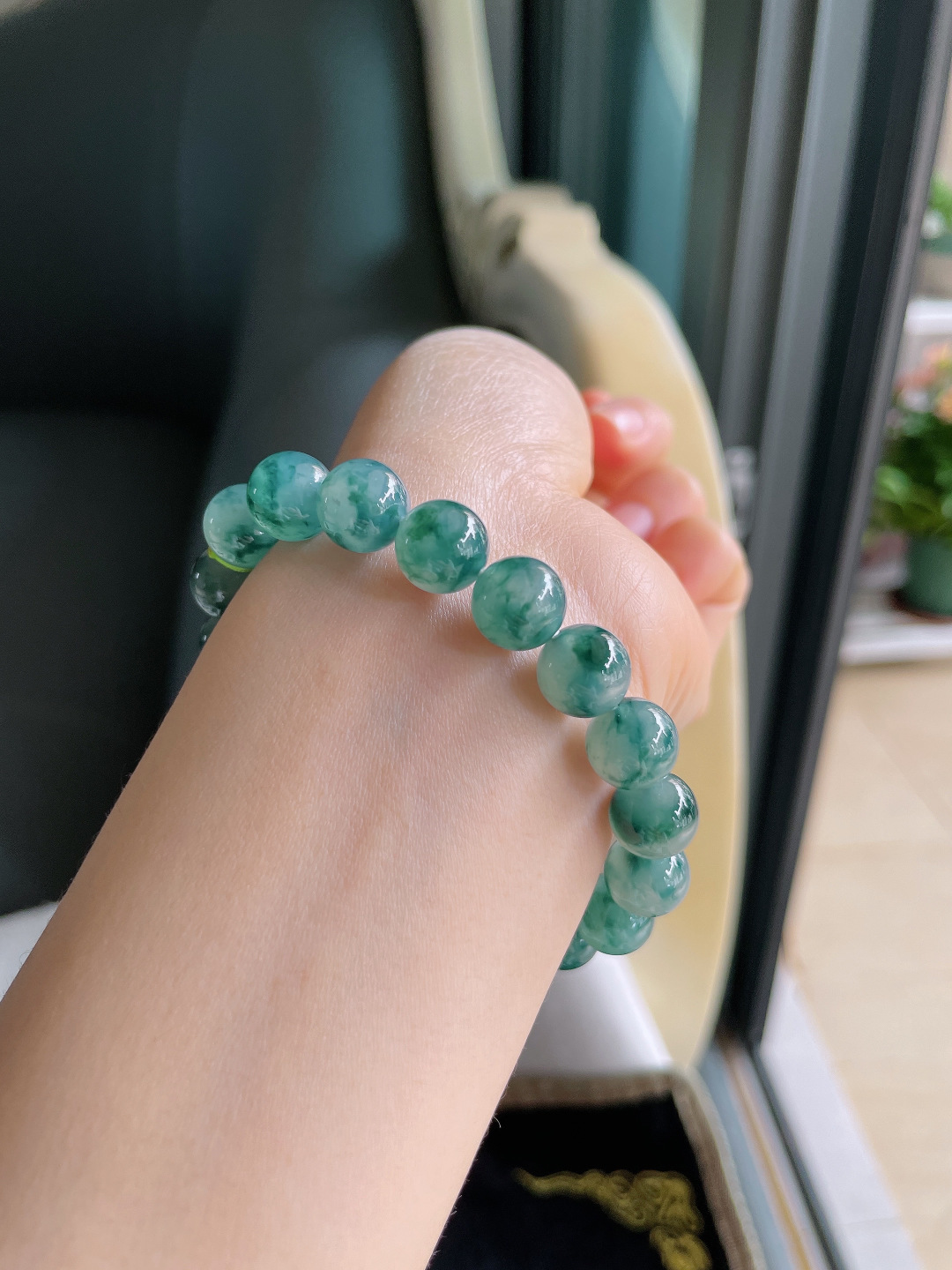 ️，缅甸天然翡翠A货，冰飘花手串，尺寸：10mm。【编3912】