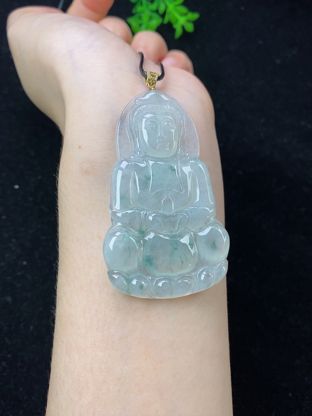 18k金镶冰飘绿花观音，无裂，尺寸59.5-37.5-4.8mm,807dgf
