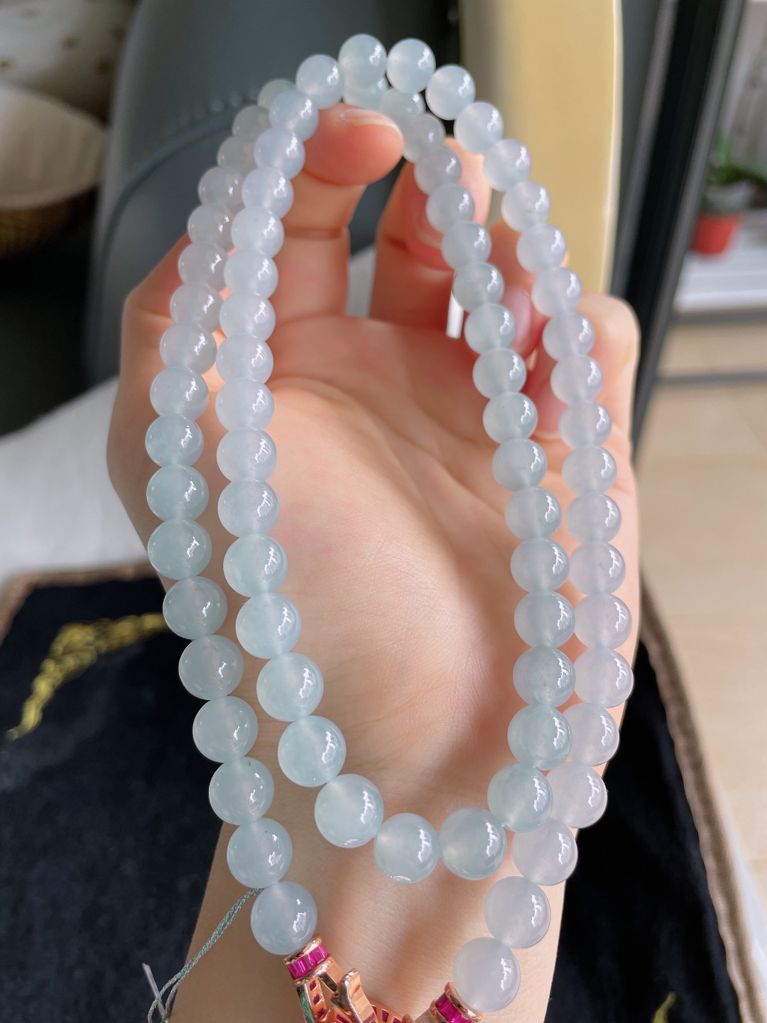️，缅甸天然翡翠A货，冰种白冰珠链，尺寸：8.1mm75颗。【编4430】