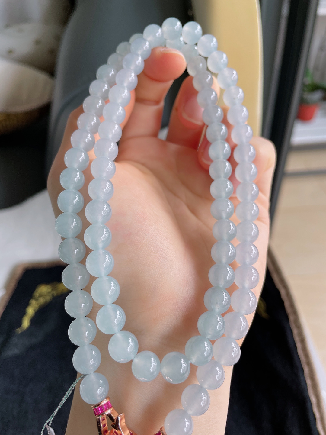 ️，缅甸天然翡翠A货，冰种白冰珠链，尺寸：8.1mm75颗。【编4430】