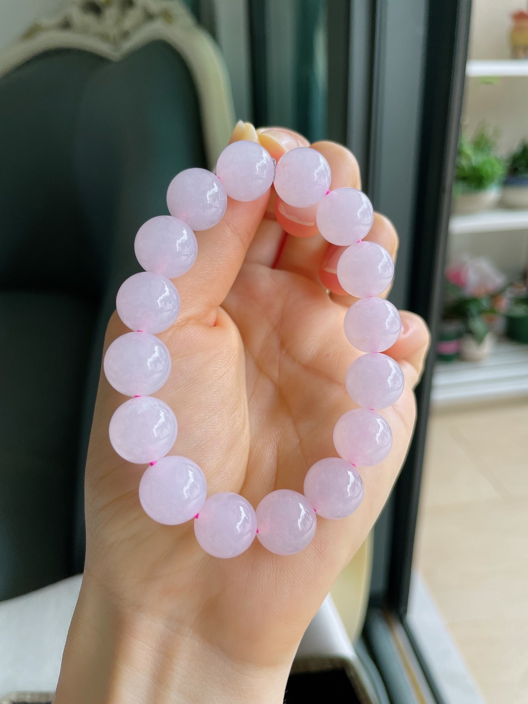 缅甸天然翡翠A货，冰种手串，尺寸：12.3mm。【编4485】