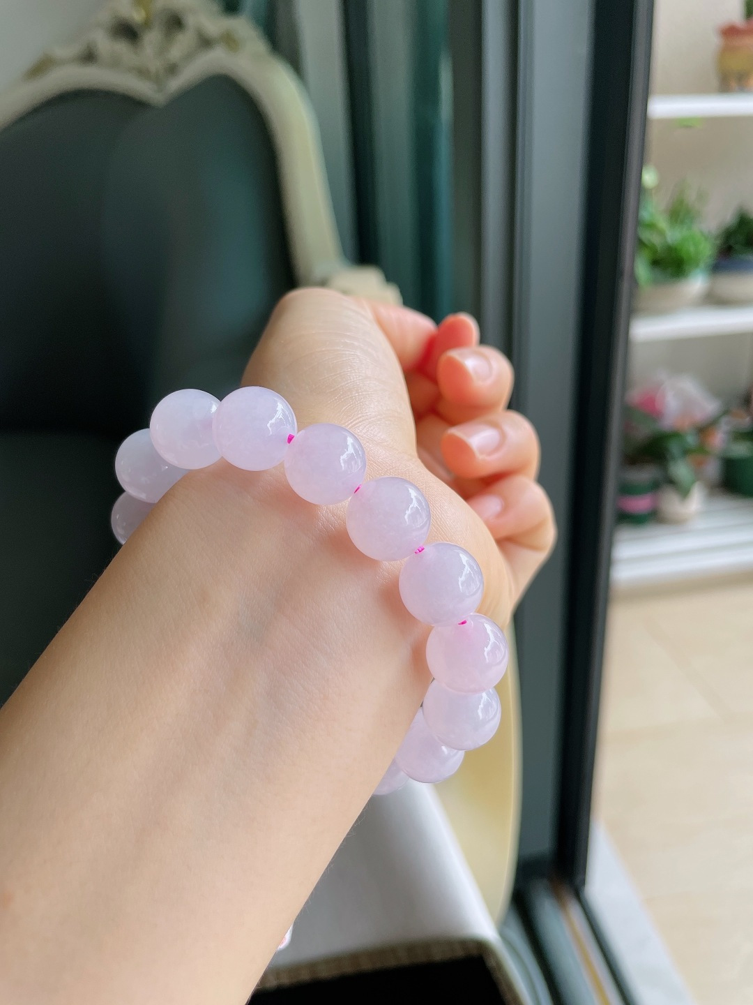 缅甸天然翡翠A货，冰种手串，尺寸：12.3mm。【编4485】