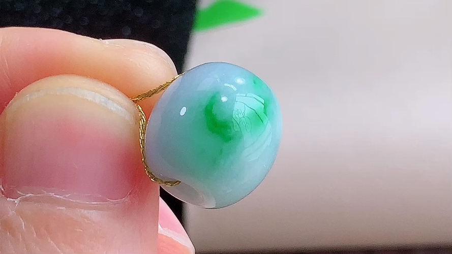 ️ 路路通，无裂，尺寸13.1-13.0mm，包A附证书