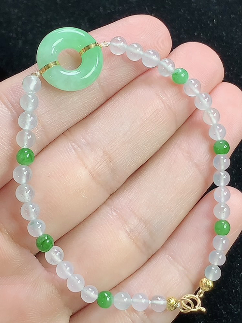 飘绿甜甜圈玉珠手链，裸石尺寸13.8-4.1mm，d07dao