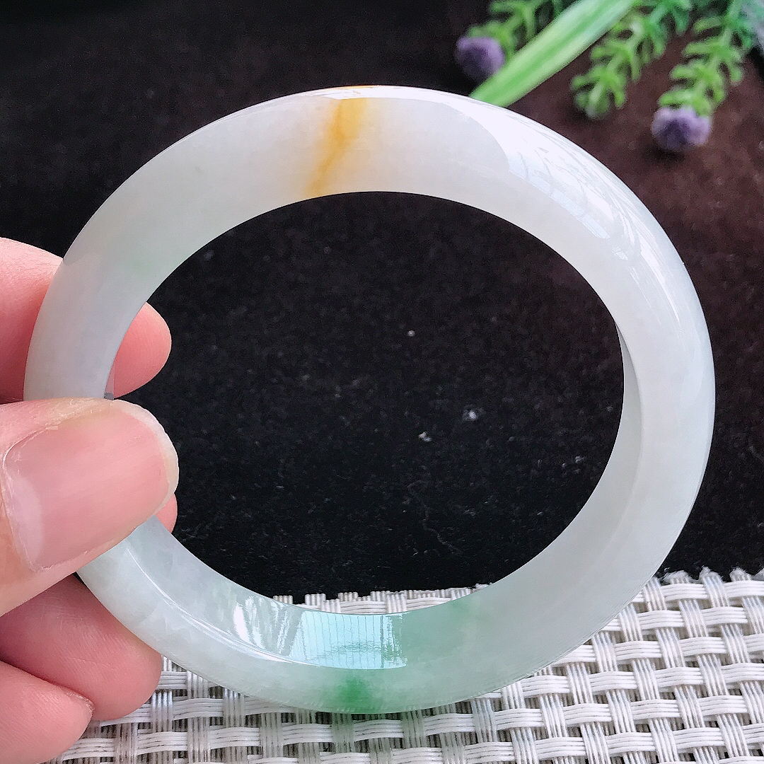 实拍A货翡翠56/12/8.7老坑冰润精美三彩手镯宽边玉镯平安镯百搭