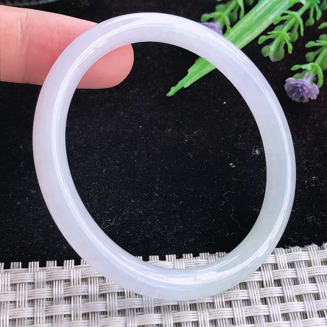 实拍A货翡翠54/48.8/7.1/7.1老坑冰胶白月光贵妃手镯宽边玉镯平安镯百搭