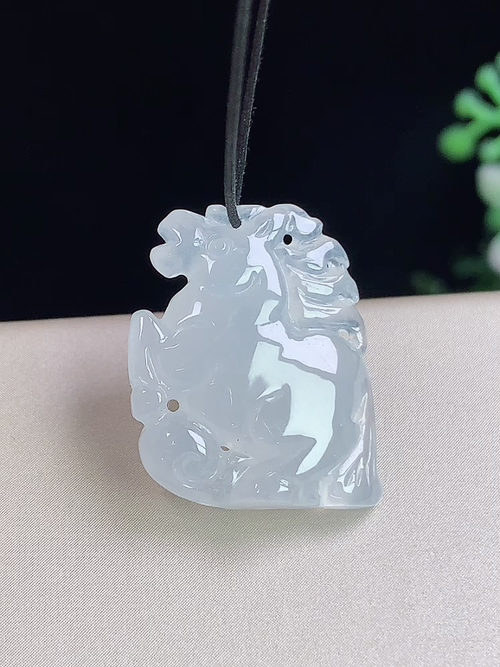 冰种生肖马，无裂，尺寸20.4-16.5-6.2mm，D08apt