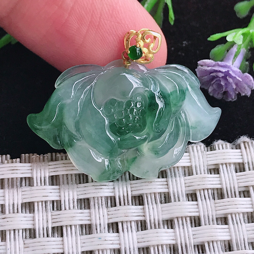 实拍A货翡翠18.4/29.8/4.8老坑18k金镶嵌冰种冰飘花莲花吊坠翡翠玉挂件