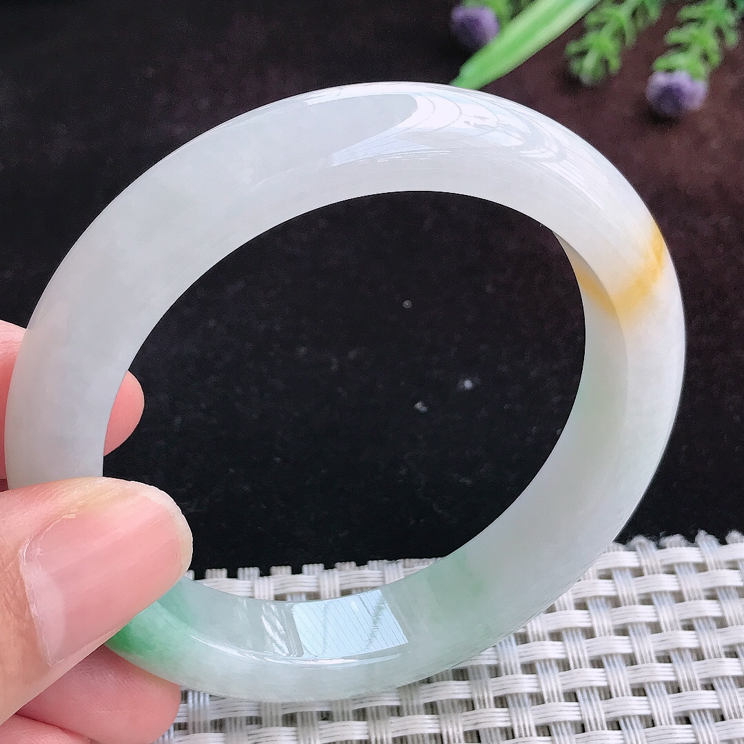 实拍A货翡翠56/12/8.7老坑冰润精美三彩手镯宽边玉镯平安镯百搭