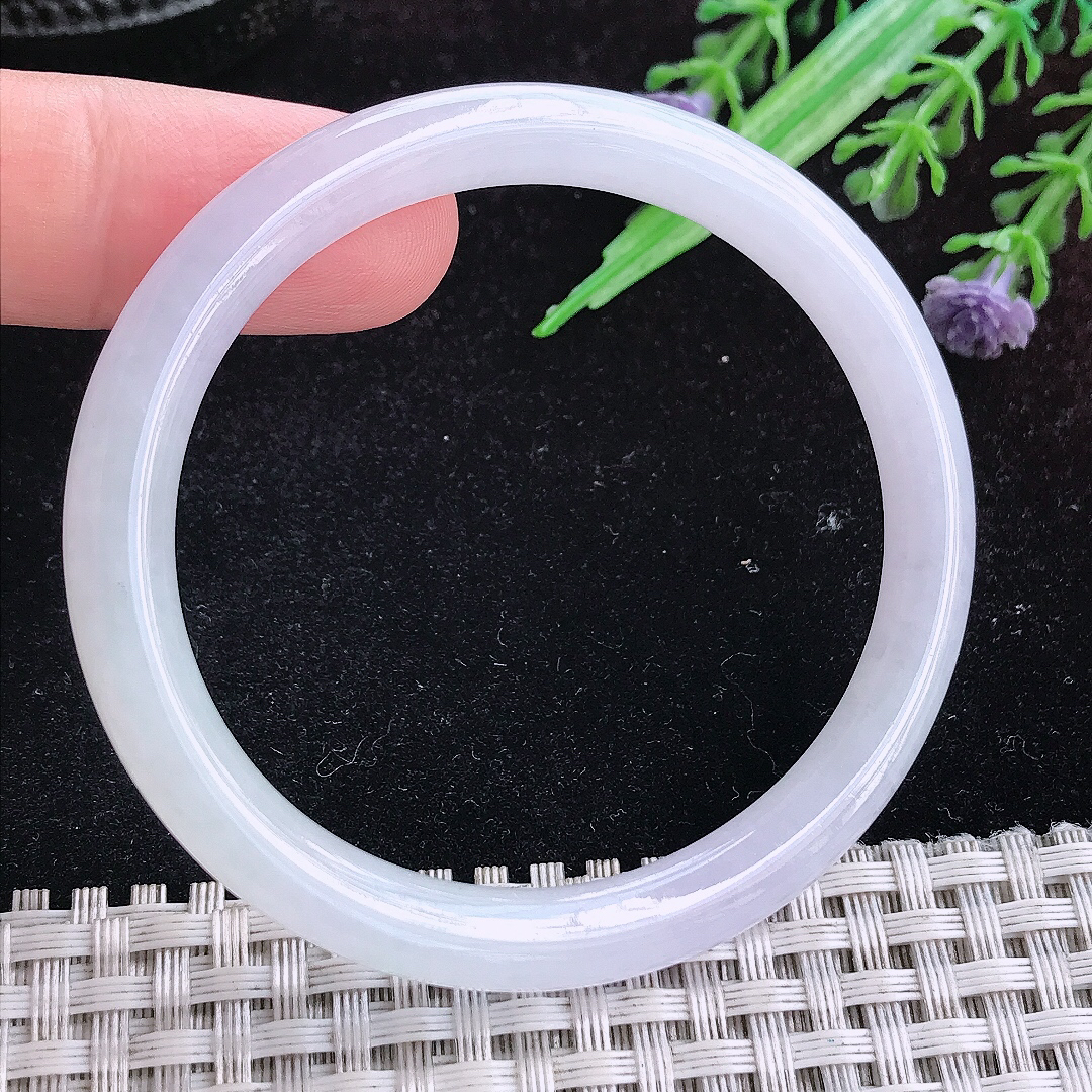 实拍A货翡翠54/48.8/7.1/7.1老坑冰胶白月光贵妃手镯宽边玉镯平安镯百搭