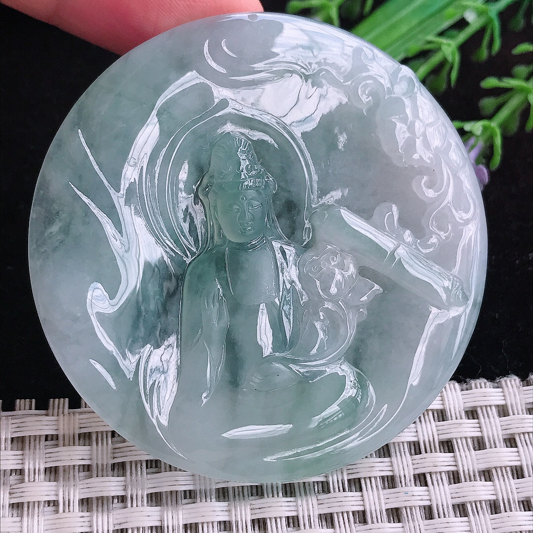 实拍A货翡翠57.5/5.5老坑冰润起胶赐福观音吊坠翡翠玉挂件