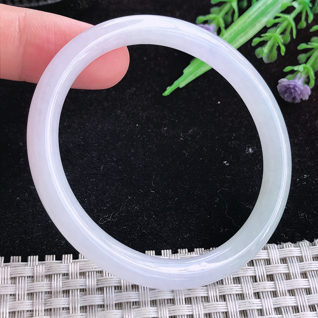 实拍A货翡翠54/48.8/7.1/7.1老坑冰胶白月光贵妃手镯宽边玉镯平安镯百搭