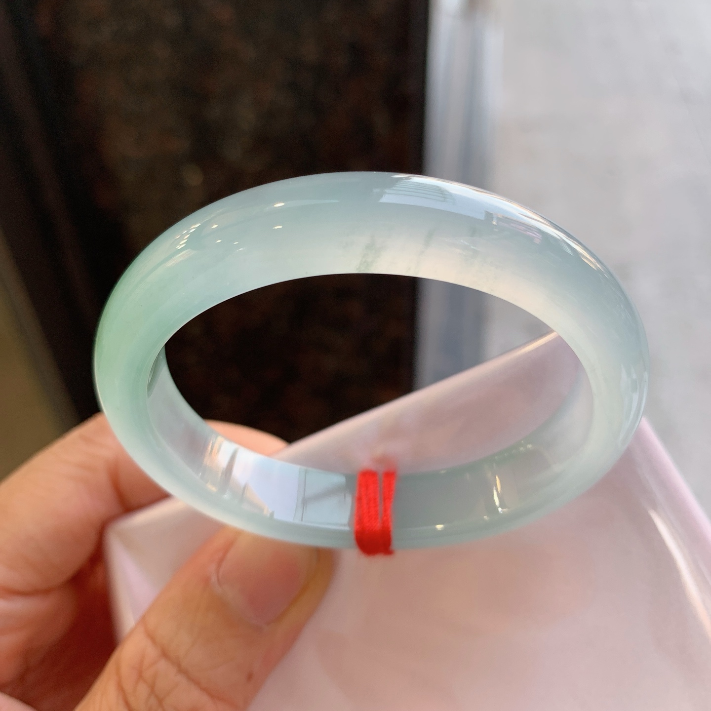 贵妃冰飘绿 无裂，起荧光