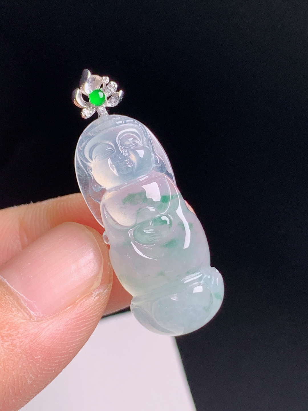 高冰飘花宝宝观音吊坠，胶感十足，神态温婉，护佑平安，裸石22.7-16.6-7.534.6，0808