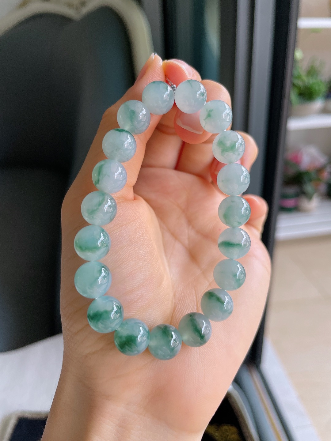 ️，缅甸天然翡翠A货，冰飘花手串，尺寸：10mm。【编4510】