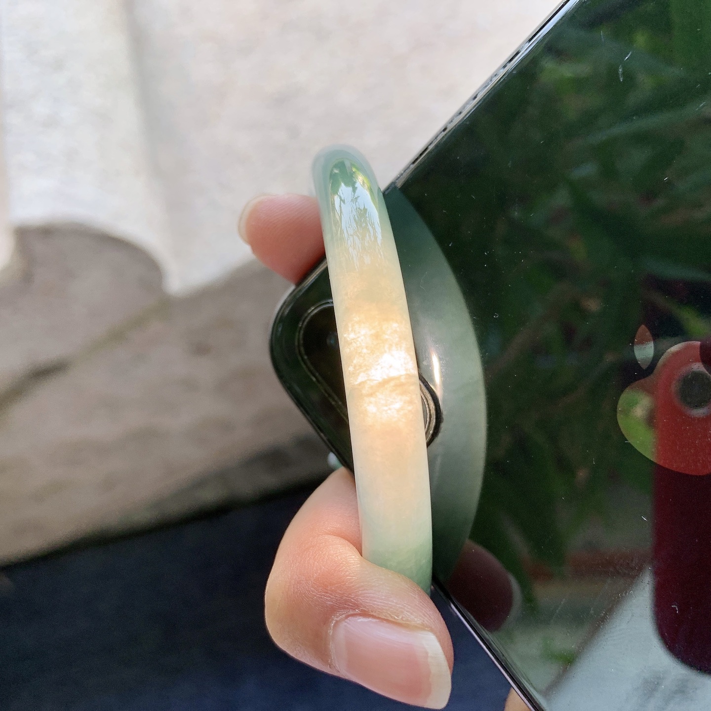 圆条56 57，圈口57.1/8.3/8.6，编码AD080906，糯冰飘绿，水润，种老，细腻，打灯有棉线