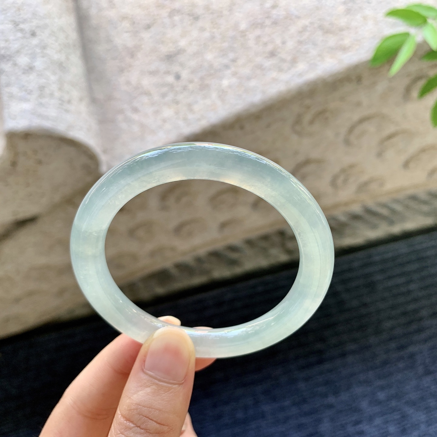 圆条51 52，圈口52.5/8/8，编码HW080929，冰糯底色，水润，种老，细腻，无裂