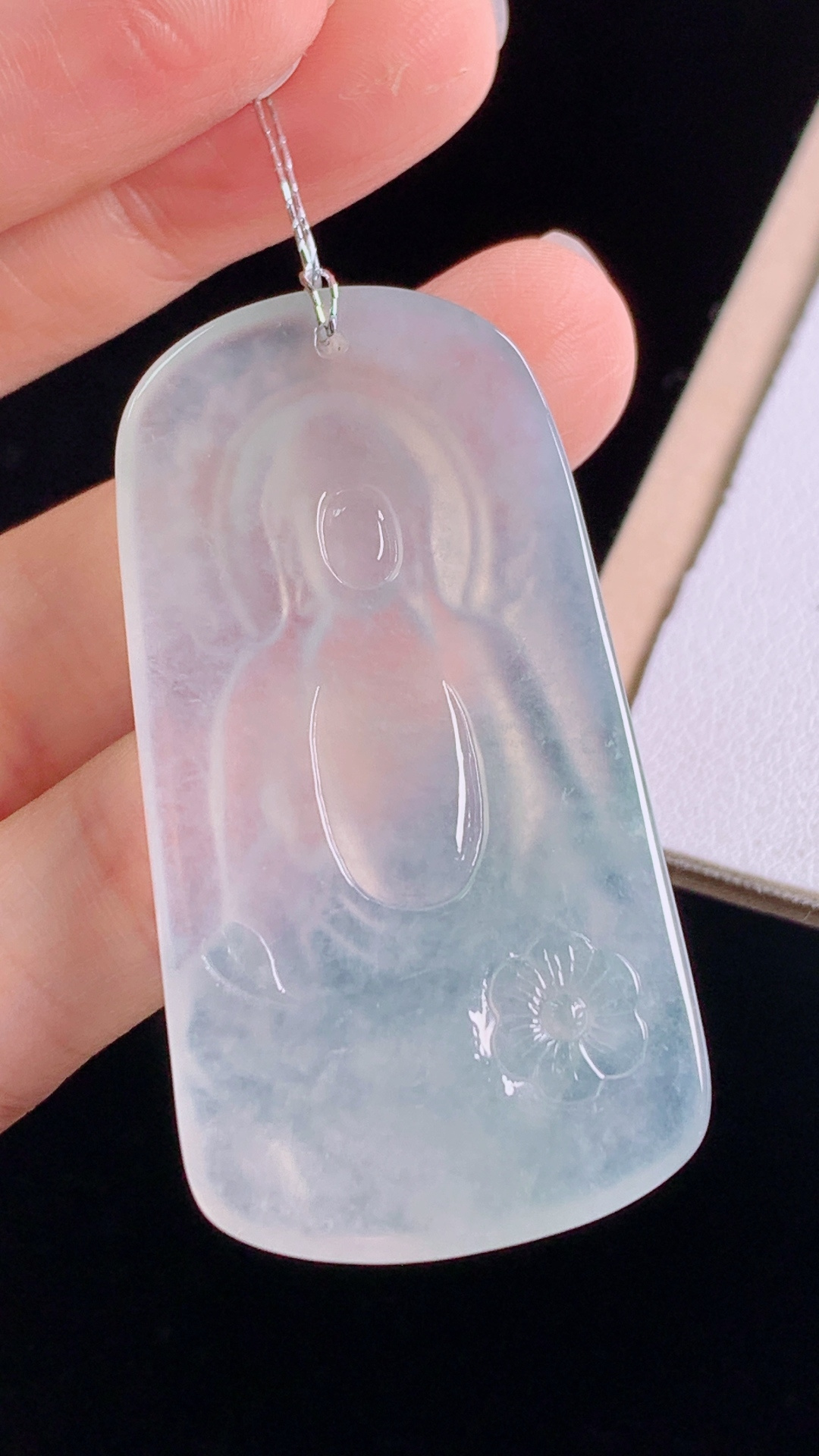 ️高冰观音，种水，清透细腻，无裂，尺寸:49.5-26.4-5.8mm