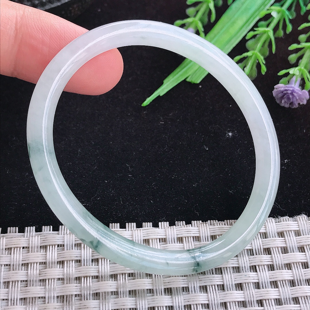 实拍A货翡翠51.5/45/5.7老坑冰透起胶冰飘花贵妃手镯叮当镯美人镯