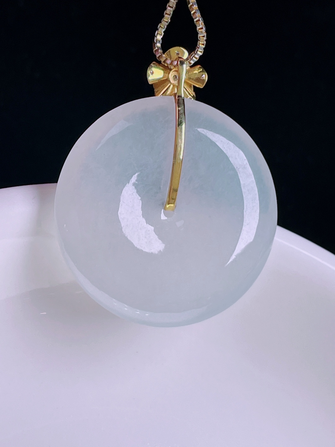 ️高冰平安扣，老种起光，细底通透，尺寸：31裸石25/4.7mm0809
