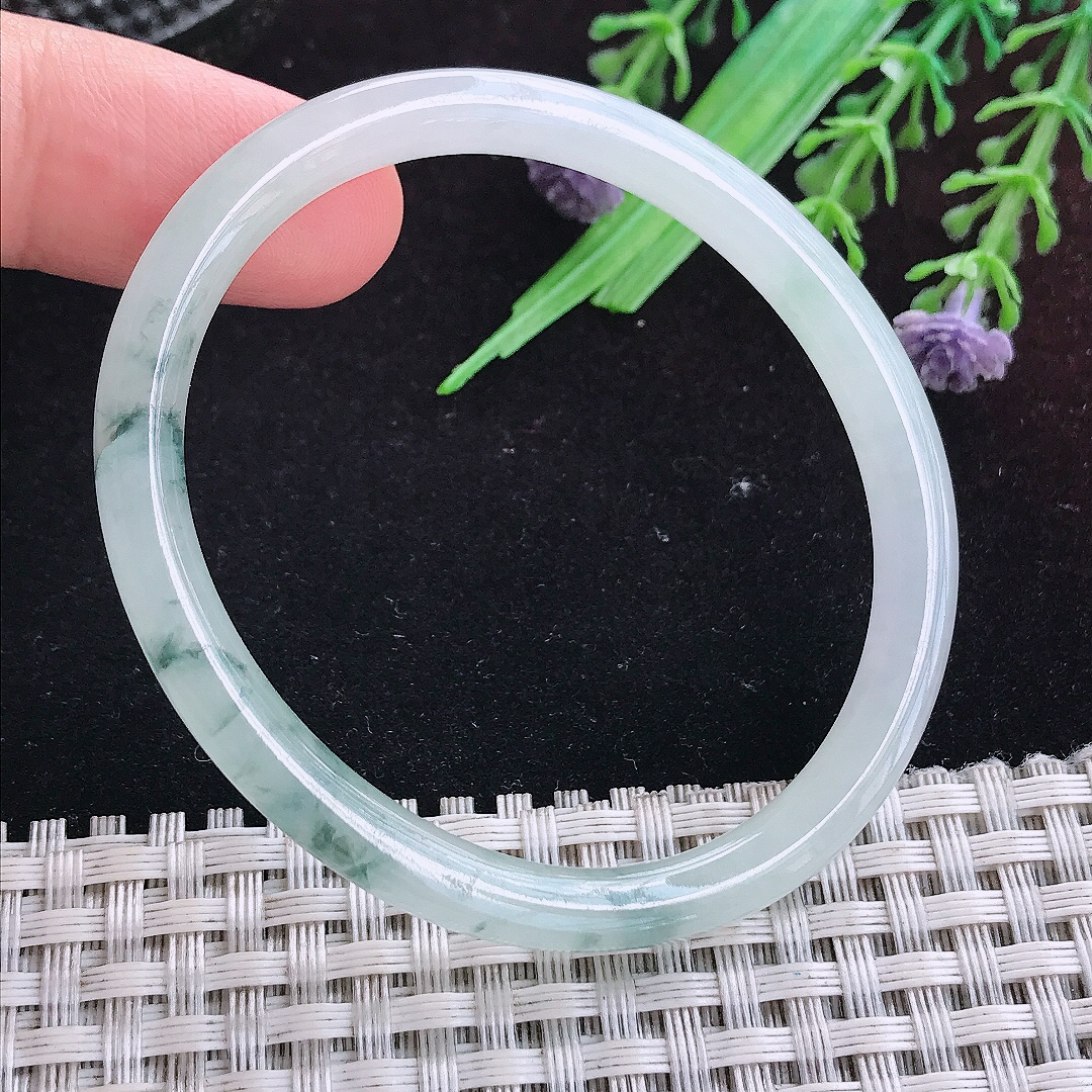实拍A货翡翠51.5/45/5.7老坑冰透起胶冰飘花贵妃手镯叮当镯美人镯