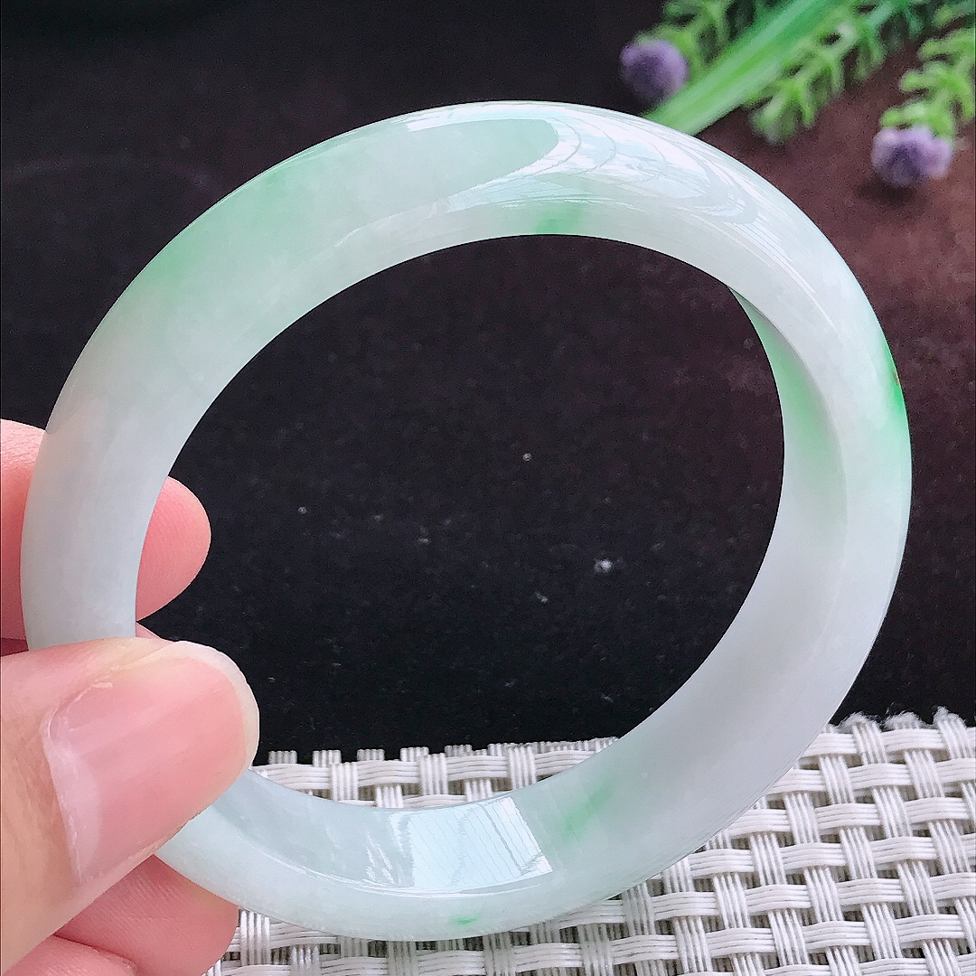 实拍A货翡翠56/13.2/7.9老坑冰润正阳绿手镯宽边玉镯平安镯百搭