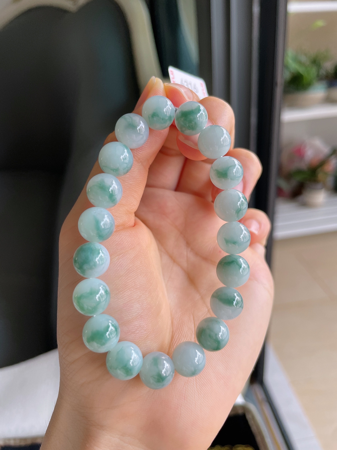 ️，缅甸天然翡翠A货，冰飘花手串，尺寸：10mm。【编4316】