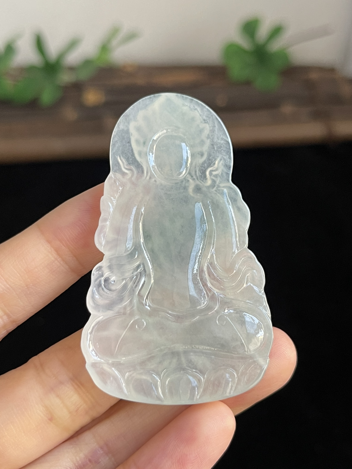 翡翠冰糯种白色吊坠
