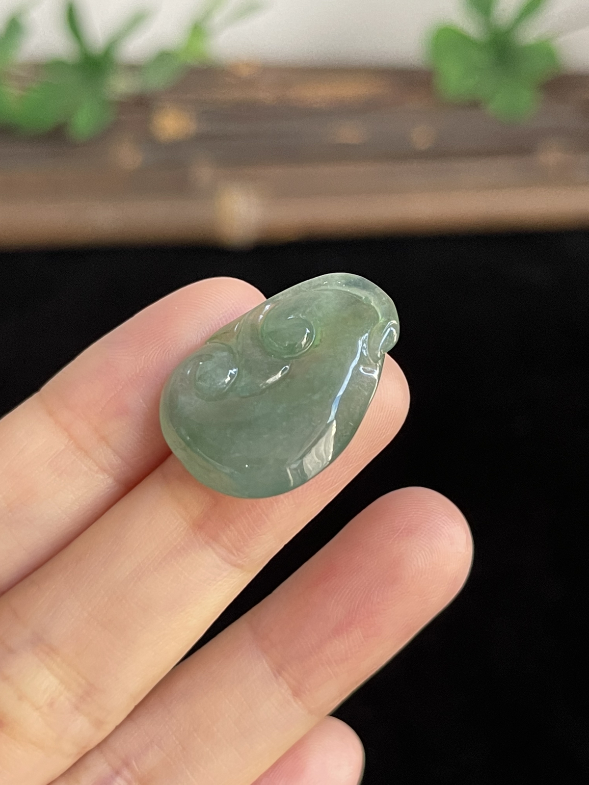 翡翠挂坠