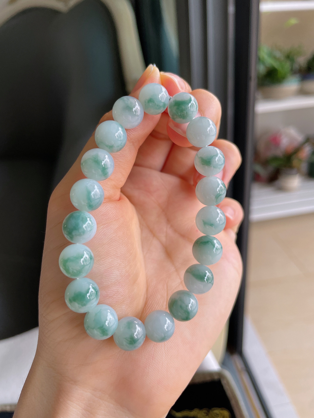 ️，缅甸天然翡翠A货，冰飘花手串，尺寸：10mm。【编4316】