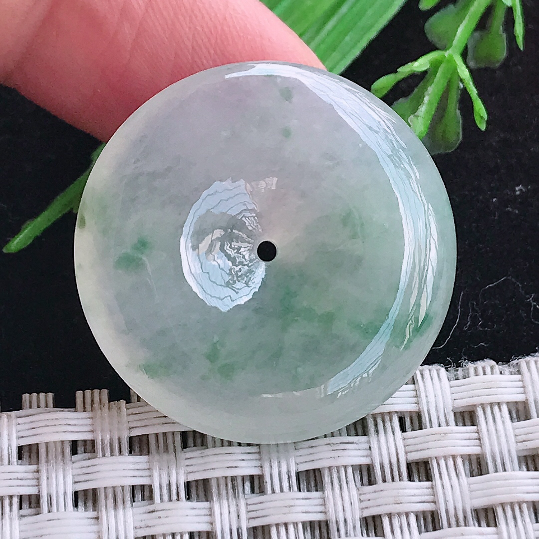 实拍A货翡翠28.7/5.7老坑冰胶飘花平安扣吊坠翡翠玉扣挂件