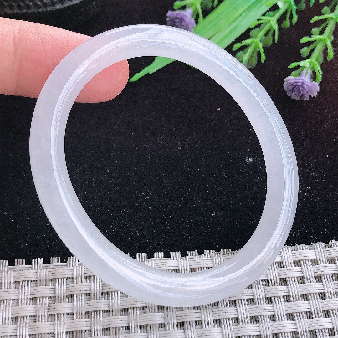 实拍A货翡翠51/45/6.5/7.3小圈口老坑冰透白月光白冰贵妃手镯平安镯百搭